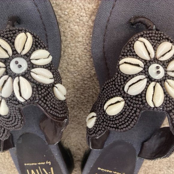 Beaded Sandals - Picture 3 of 5